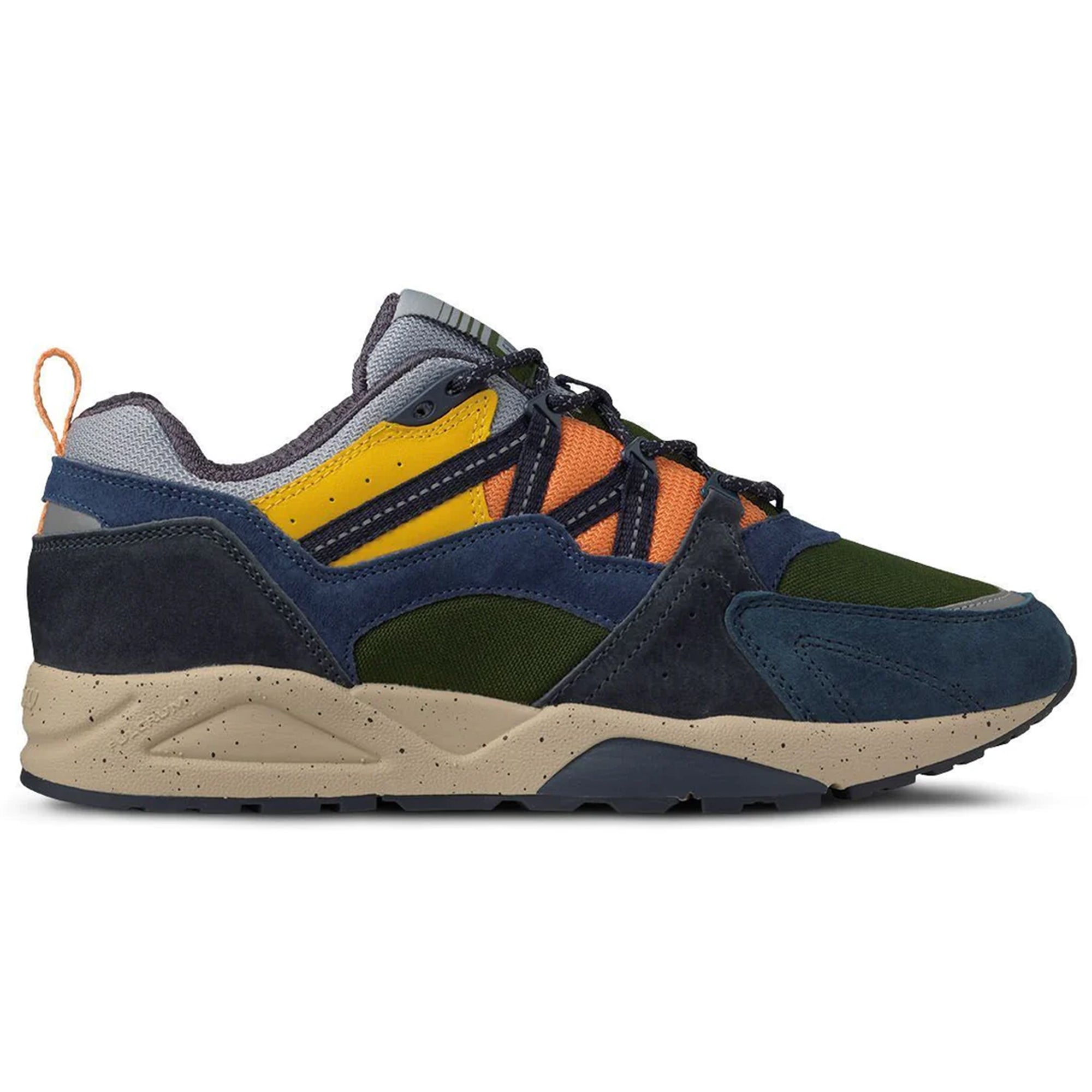 Karhu trainers deals