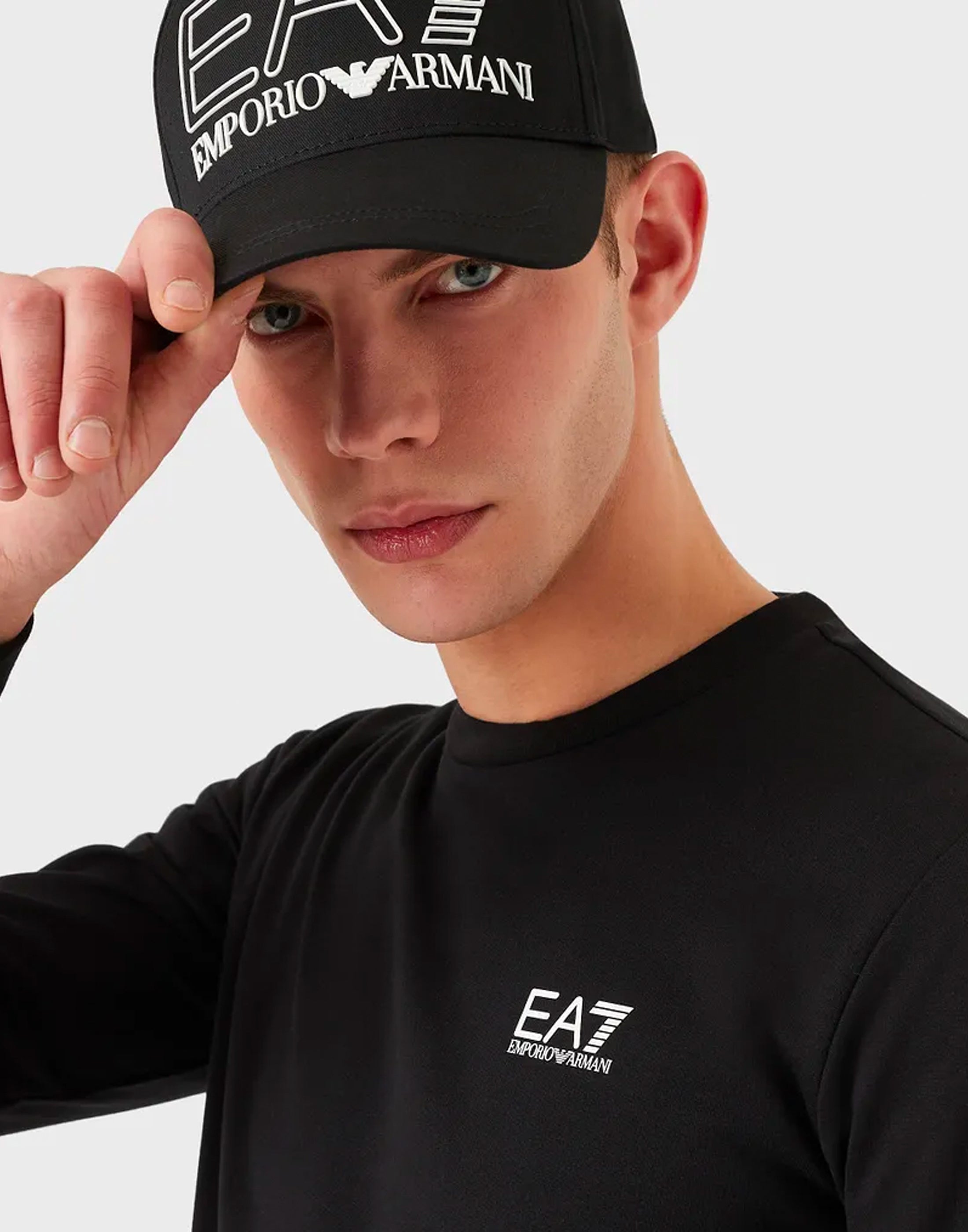 EMPORIO ARMANI* EA7 Training Logo Cap Black-