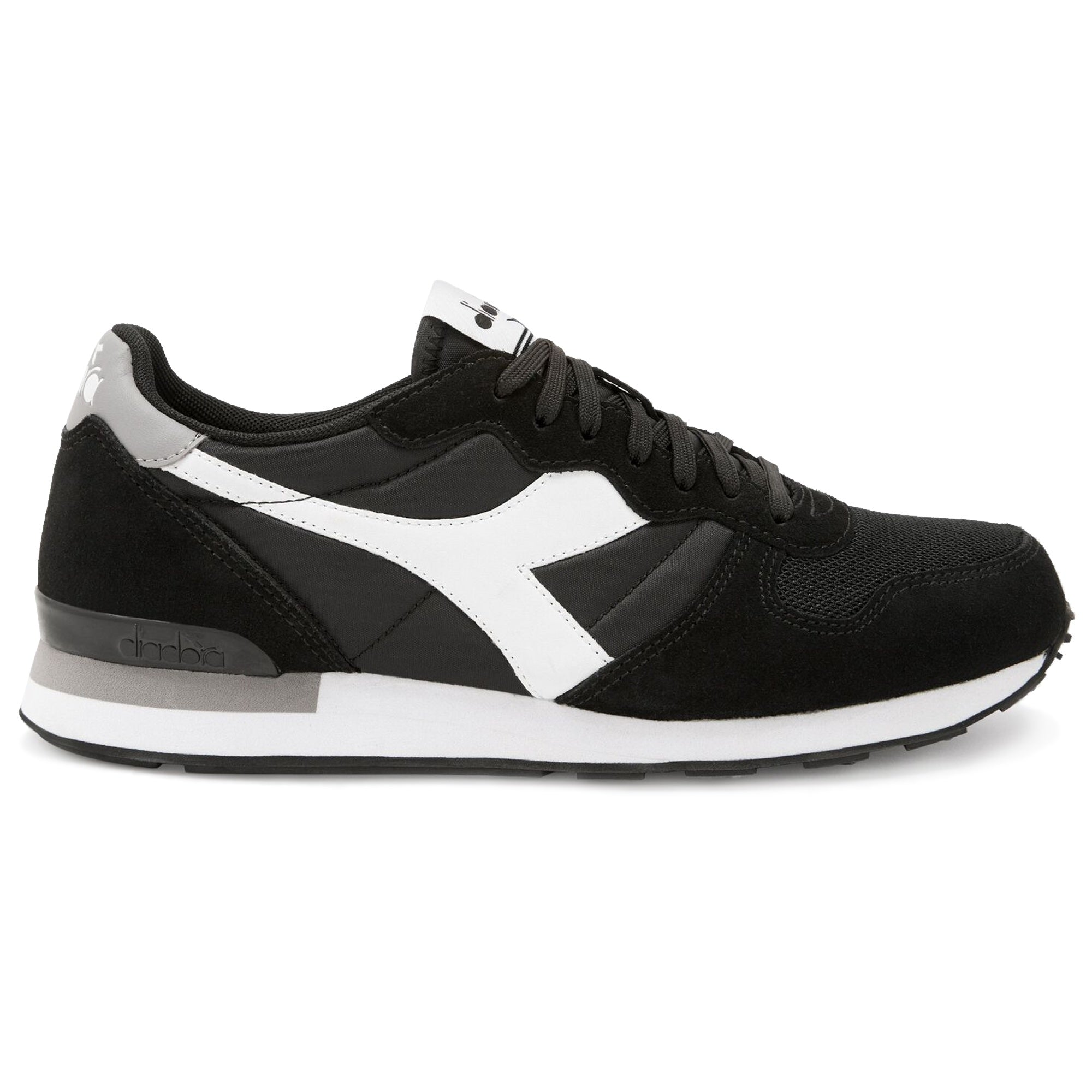 Diadora trainers on sale