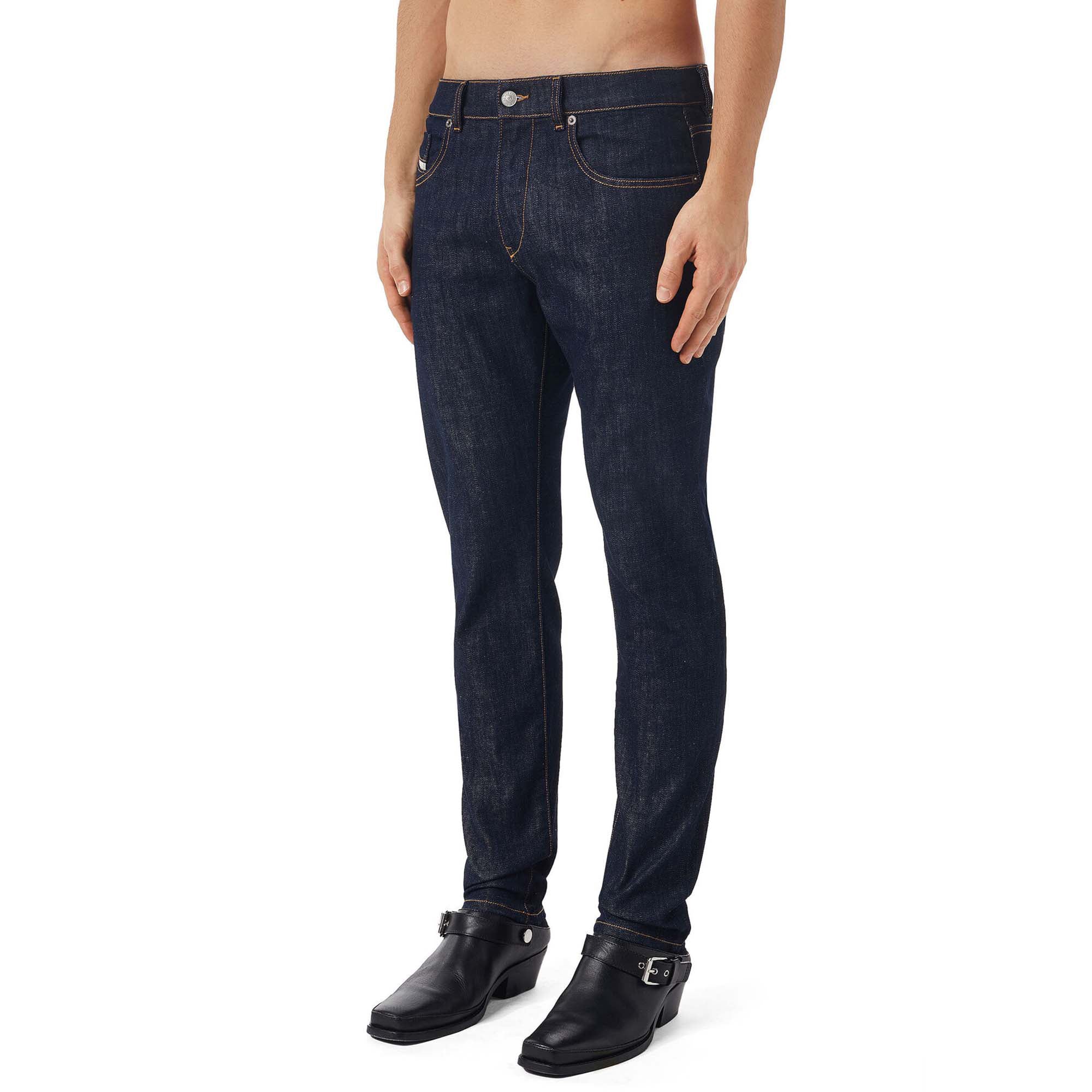 Side view of Diesel D-Strukt Z9B89 Straight Fit Jeans in Raw Rinse