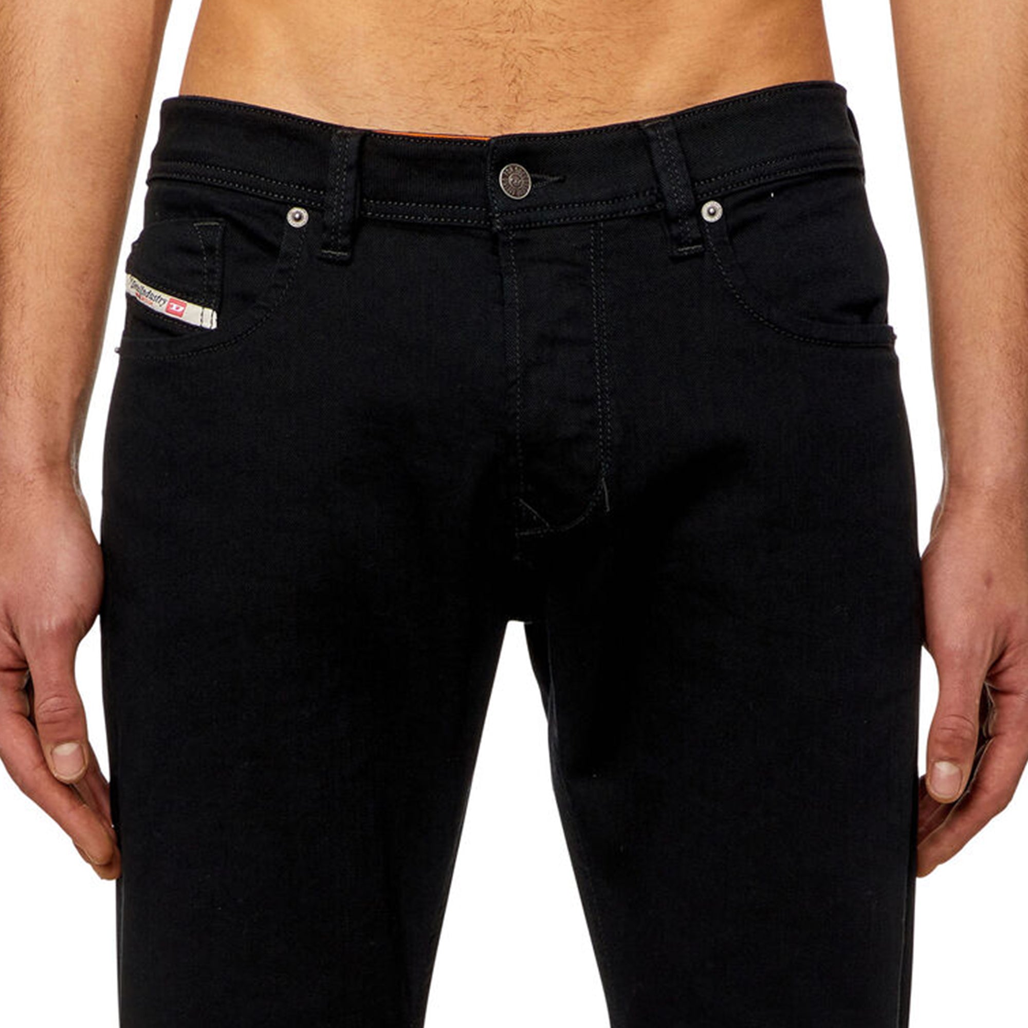 Close-up of waist on Diesel Larkee 0688H Straight Fit Jean in Black