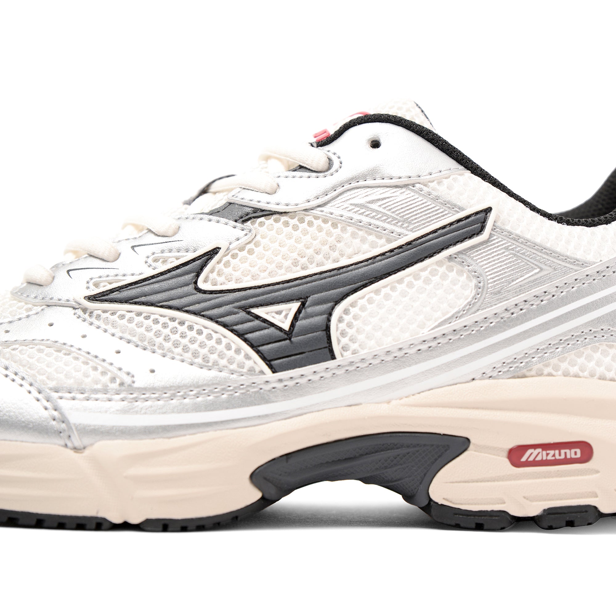 Mizuno MXR Trainers