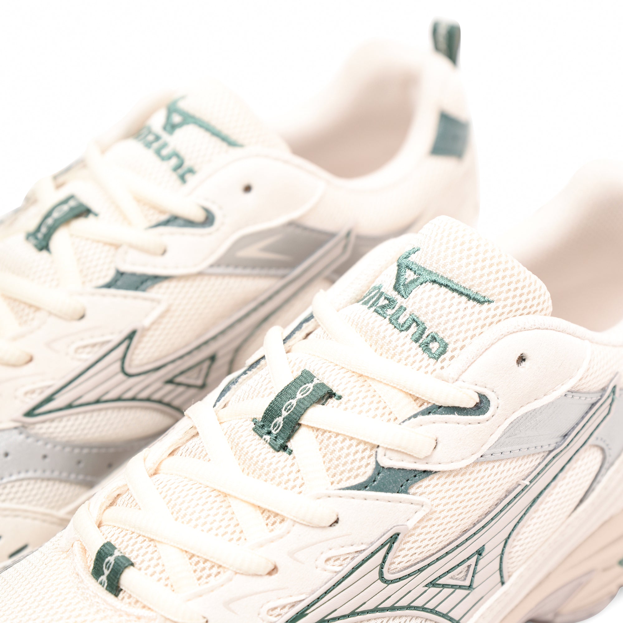 Mizuno MXR Casual Trainers